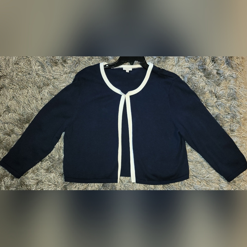 3/4 sleeve navy w/ white trim sweater